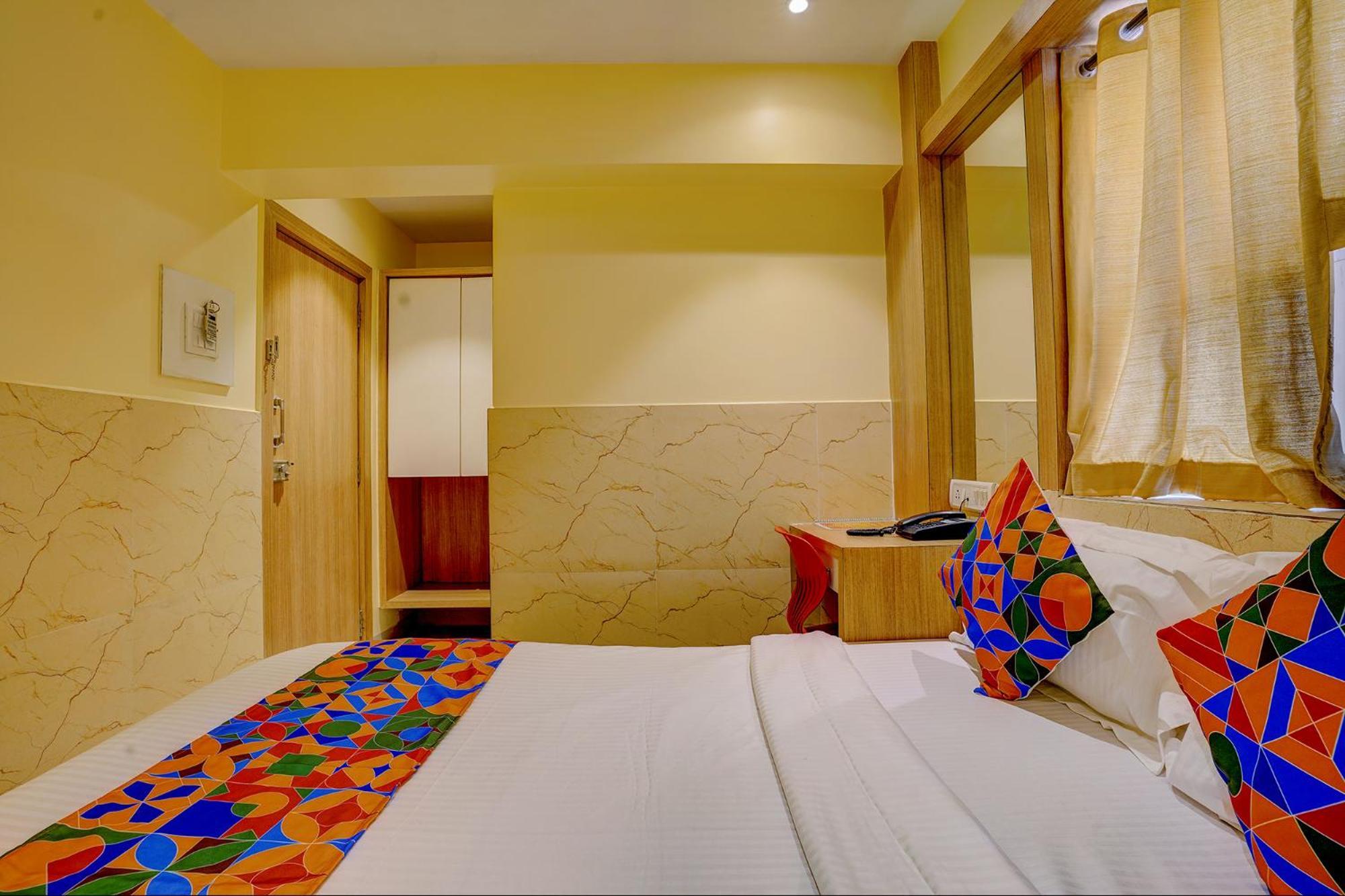 Fabhotel Starwood Residency - Behind Bmw Car Showroom Navi Mumbai Dış mekan fotoğraf