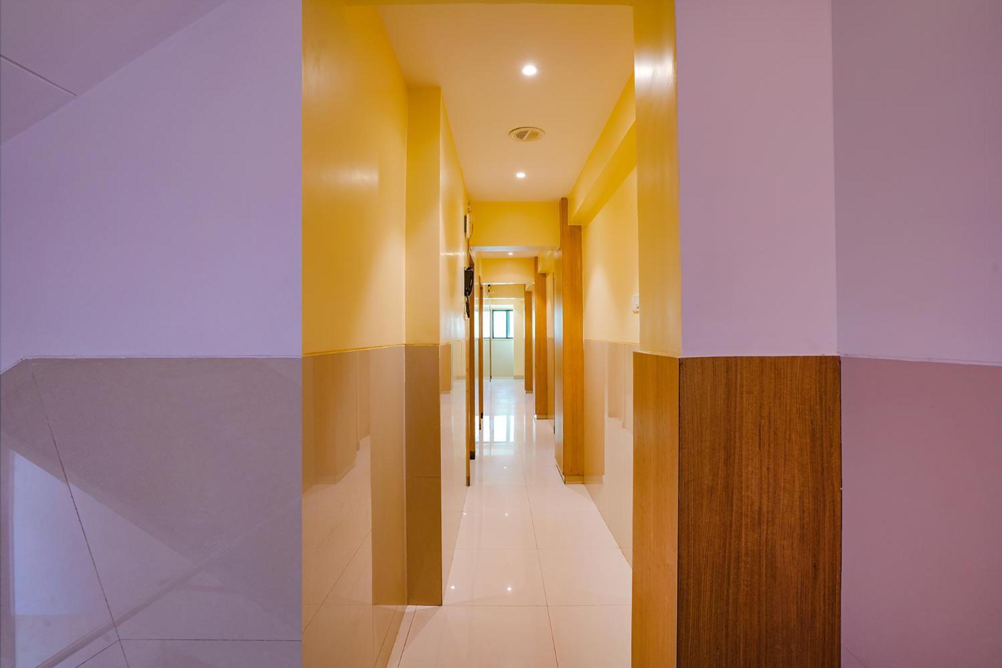 Fabhotel Starwood Residency - Behind Bmw Car Showroom Navi Mumbai Dış mekan fotoğraf